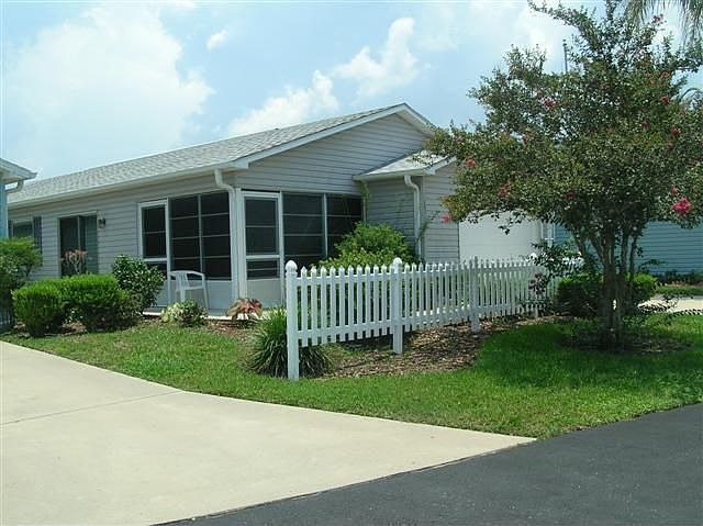 1st image of 203 Estrada Pl