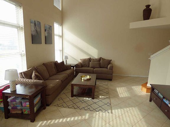 3rd image of 261 S Lancelot Ln