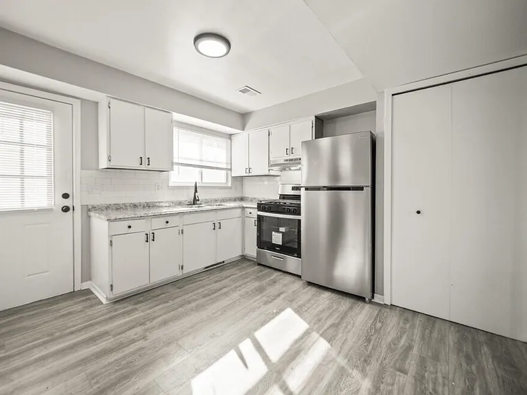 31727 Hoover Rd #21 — Photo 8