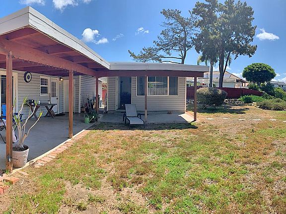 3rd image of 3391 Yucca Ave