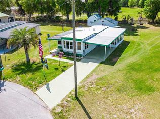 10228 SE 24th St, Webster, FL 33597