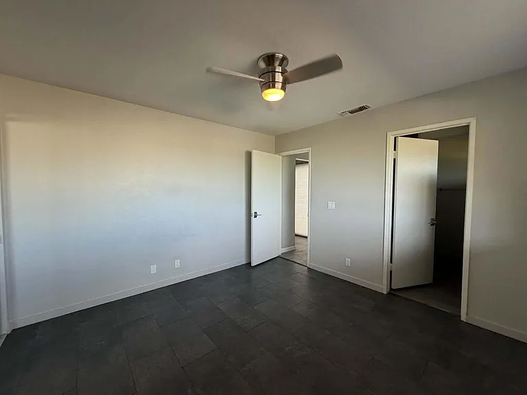 4 Saturn Cir — Photo 14