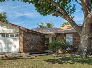 1324 Burmeister Rd, Fort Worth, TX 76134