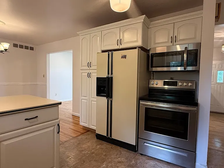 30215 Stockton Ave — Photo 38
