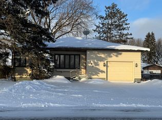 703 13th St S, Virginia, MN 55792