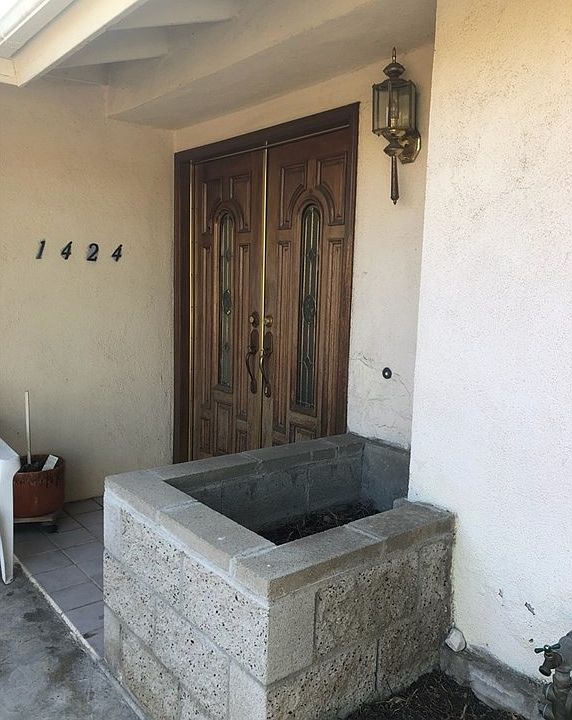 1st image of 1424 Hillside Dr