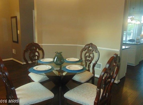 3rd image of 20328 Bowfonds St