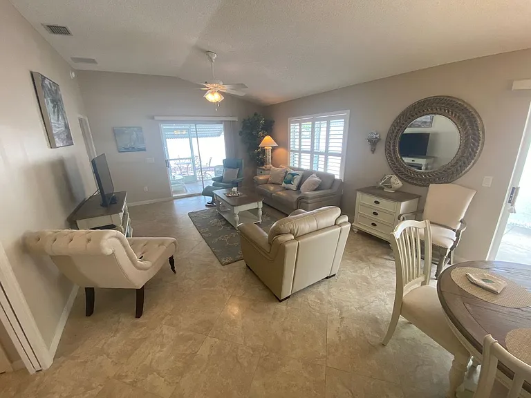 1648 Belle Grove Dr — Photo 7