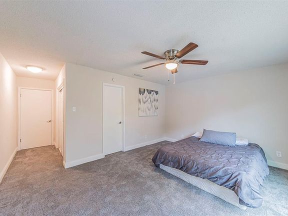 5th image of 226 Myrtle Dr