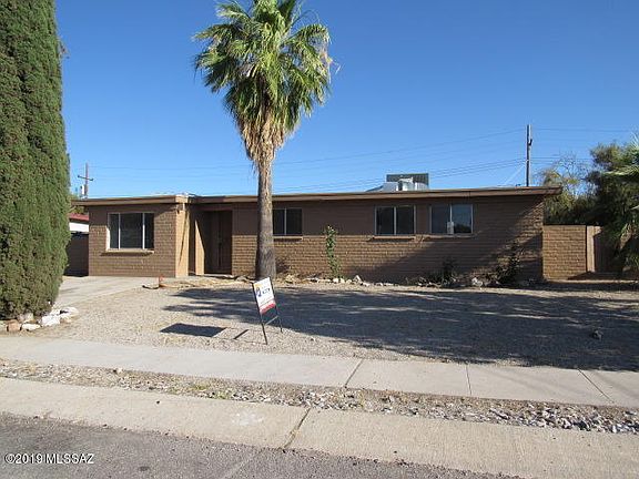 2nd image of 8008 E Nicaragua Dr