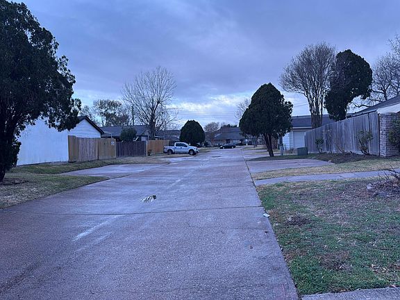 4th image of 13141 High Star Dr