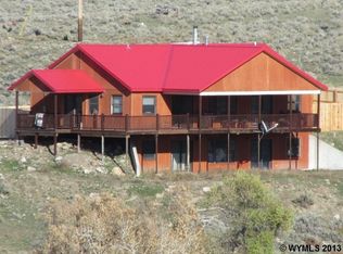 1700 Cold Springs Rd, Douglas, WY 82633
