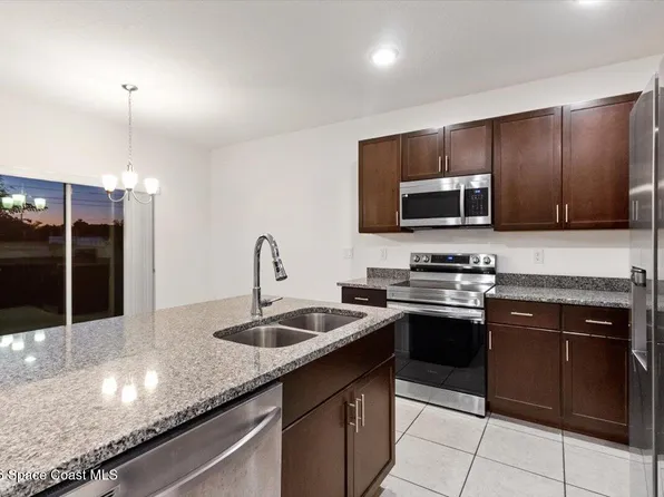 1200 Wahneta Dr, Poinciana, FL 34759