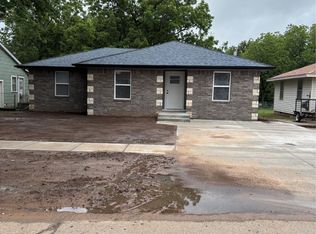 413 E 8th St, Cushing, OK 74023
