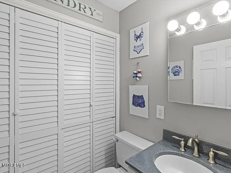 45 Fielder Ave — Photo 13