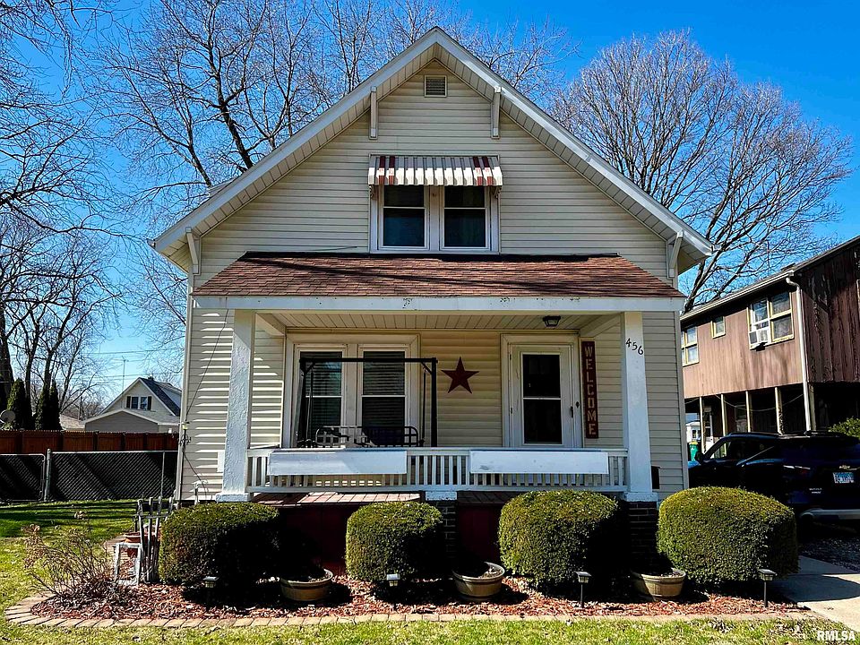 1st image of 456 Phillips St