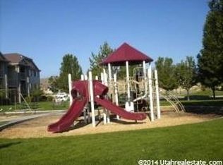 3397 E Ridge Route Rd APT 11, Eagle Mountain, UT 84005