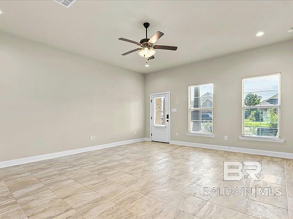 5th image of 1112 Stella Rd