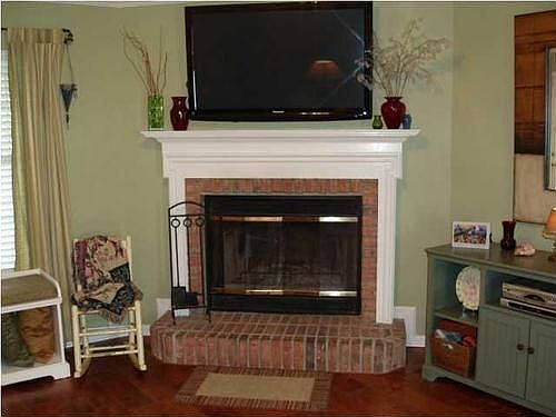 4th image of 1813 Donegal Dr