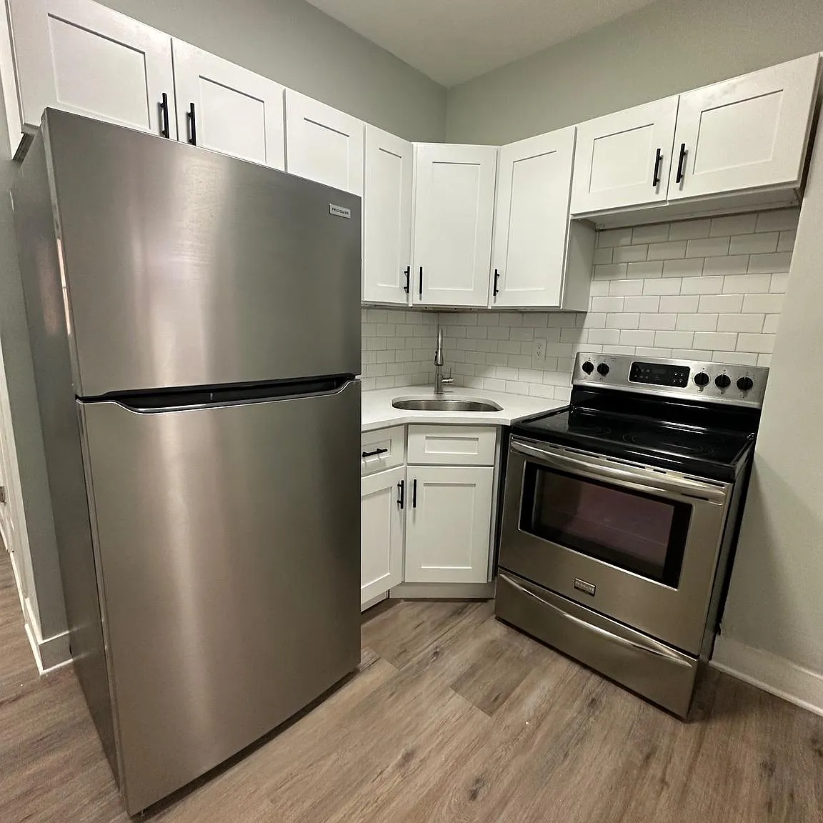 2 bed, 580 sqft, $1,150 — Photo 2