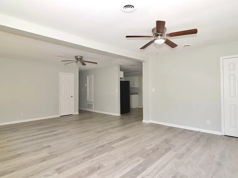 3613 Alene Cir — Photo 22