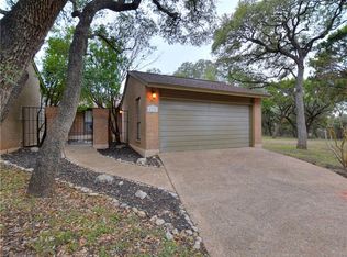 5720 N Scout Island Cir, Austin, TX 78731