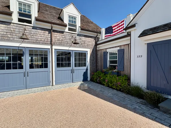 399 Ocean Ave #1, Newport, RI 02840