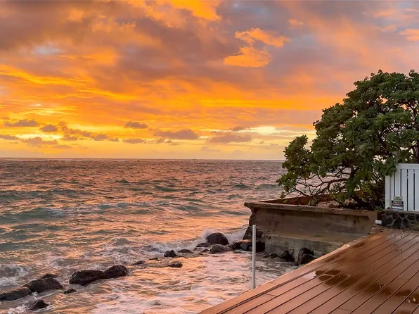 53-853 Kamehameha Hwy, Hauula, HI 96717