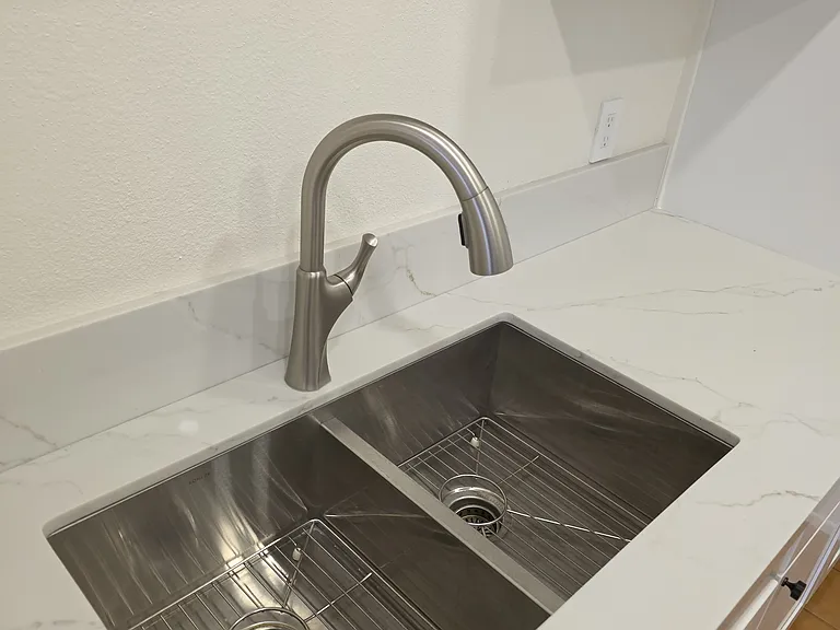 4220 Arch Dr #3 — Photo 5