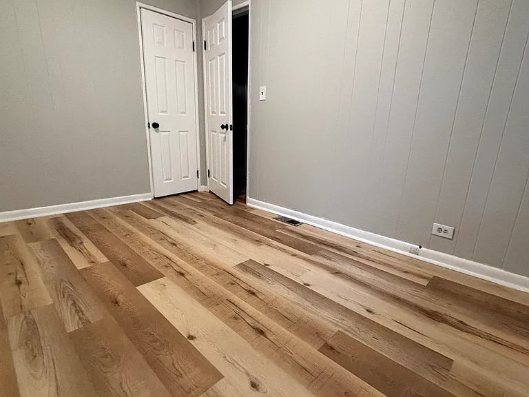 33 Woodford St #1 — Photo 4