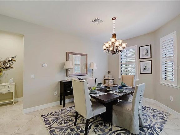5th image of 2484 Daisy Dr