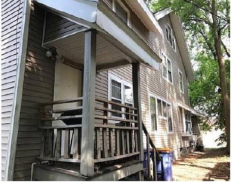 2nd image of 1212 Logan St SE