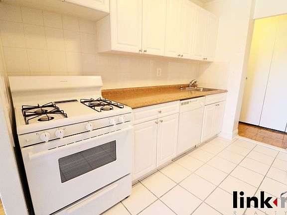 3rd image of 33 N 3rd Ave APT 5M