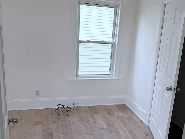Back bedroom