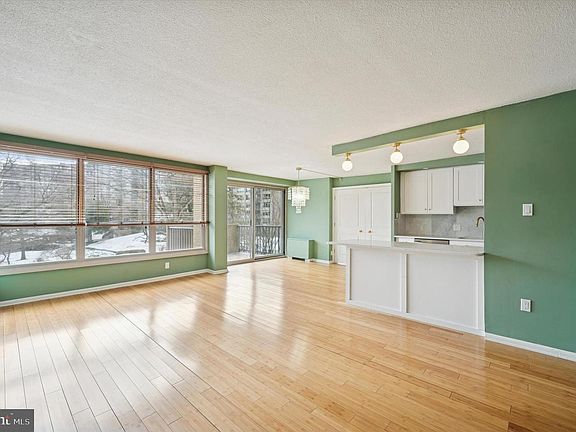 4th image of 1001 City Ave #E403