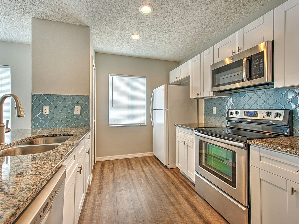 1st image of 1623 Fluorshire Dr