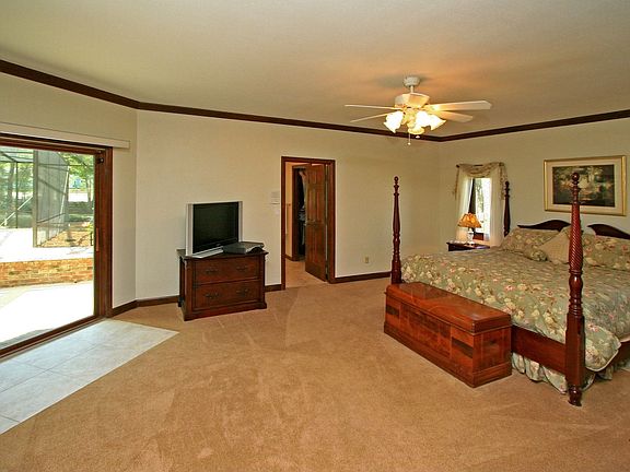 4th image of 1817 Wingfield Dr