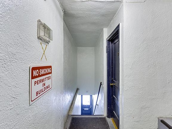 4th image of 2523 Wilson Blvd APT 2