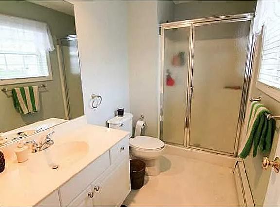 3rd image of 26 Windy Hill Ln