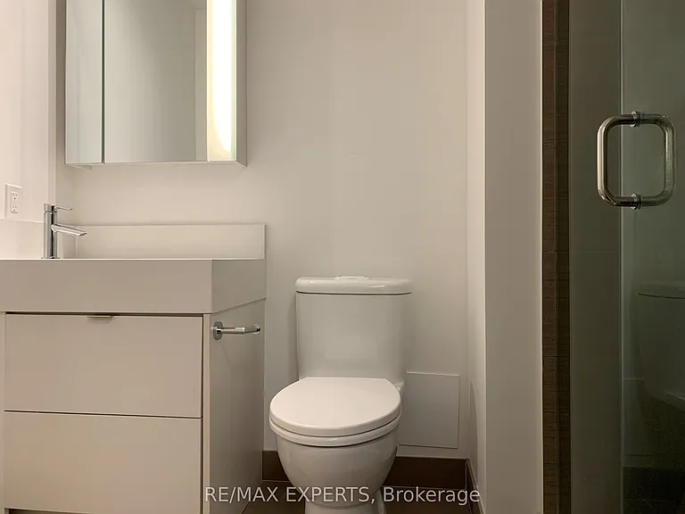 10 York St #3613 — Photo 10