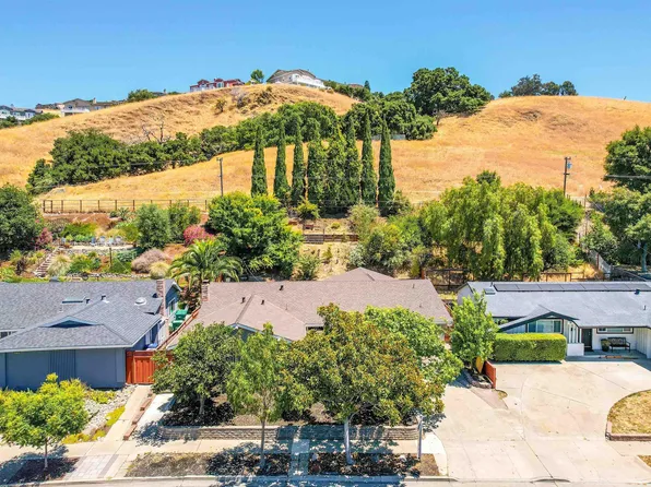 30432 Treeview St, Hayward, CA 94544