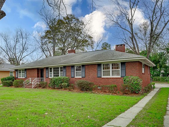 4th image of 612 Wren St