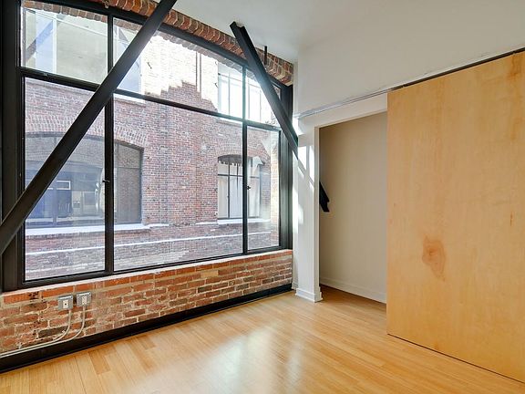 4th image of 16 Jessie St APT 212