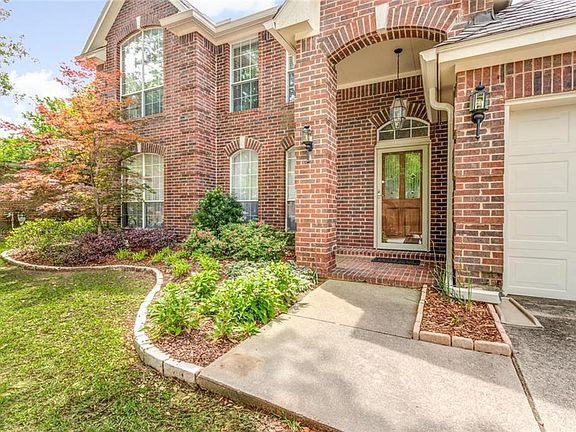 4th image of 2117 Brentcove Dr