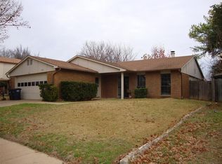 7629 Spicebush Rd, Fort Worth, TX 76133