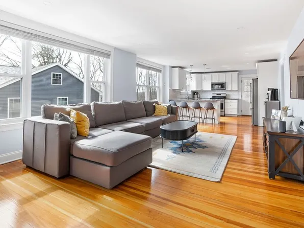 165 Central Ave, Malden, MA 02148