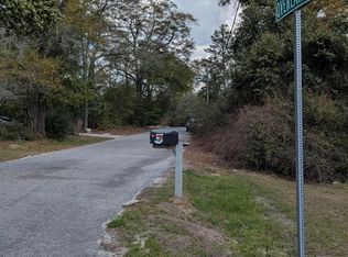 12 Overland St, Statesboro, GA 30458