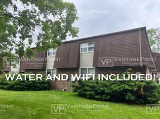 1823 Badger St #8, Green Bay, WI 54303