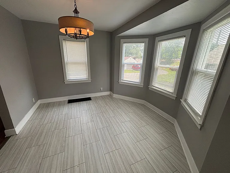 1060 Sugar Grove Rd — Photo 16