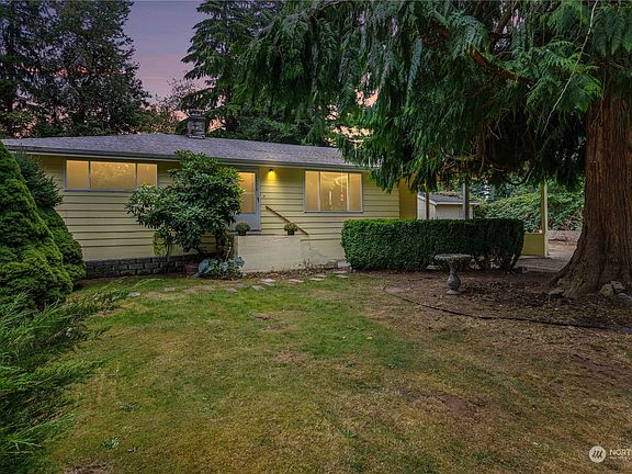 3rd image of 12315 214th Ave E